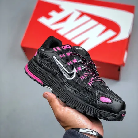 ナイキ スニーカー