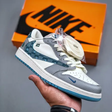 ナイキ カジュアルシューズ