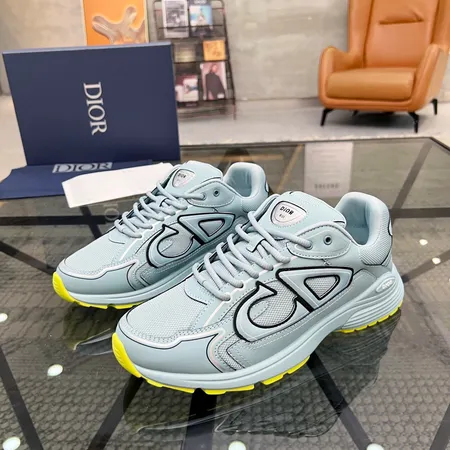 ディオール スニーカー