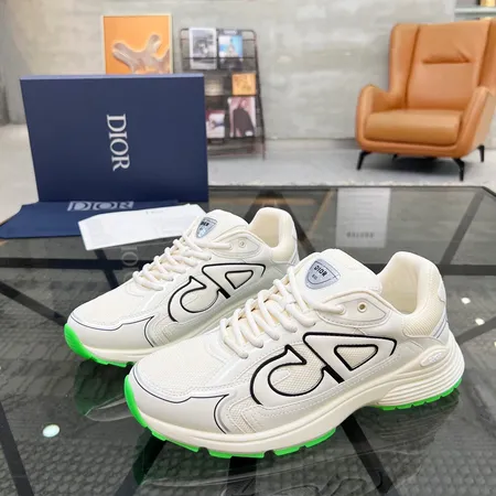 ディオール スニーカー