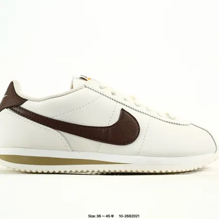 ナイキ スニーカー