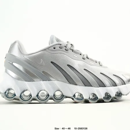 ナイキ スニーカー