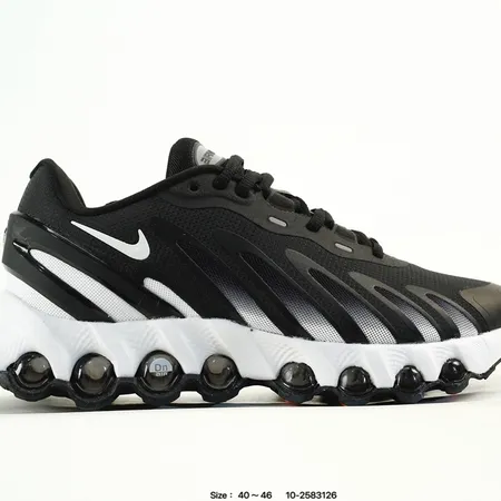 ナイキ スニーカー