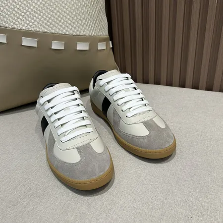 ディオール カジュアルシューズ