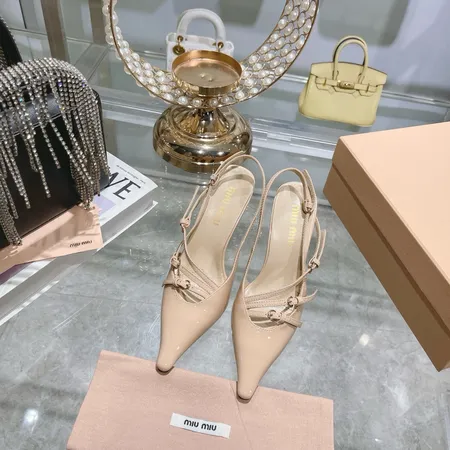 ミュウミュウ サンダル