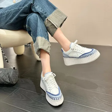 クロエ カジュアルシューズ