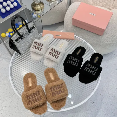 ミュウミュウ スリッパ