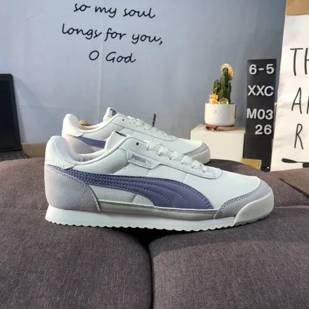 プーマ カジュアルシューズ