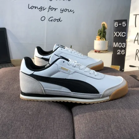 プーマ カジュアルシューズ