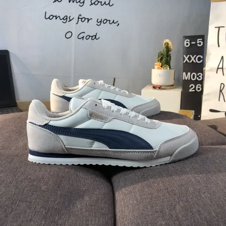 プーマ カジュアルシューズ