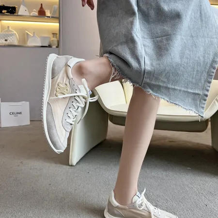 セリーヌ スニーカー