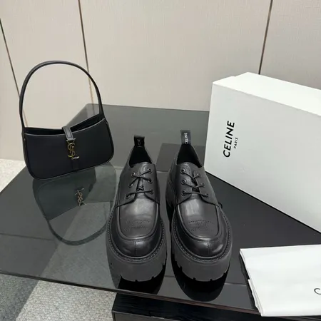 セリーヌ ビジネスシューズ