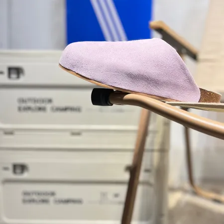 アディダス スリッパ