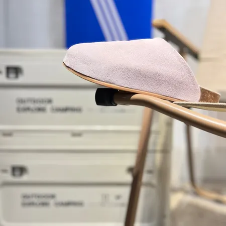 アディダス スリッパ