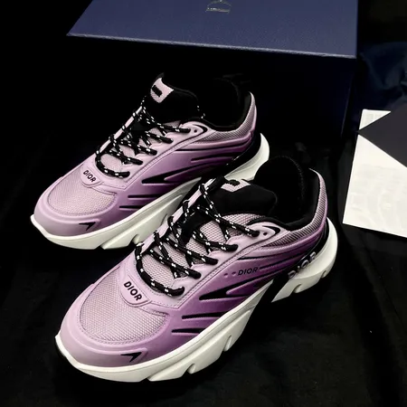 ディオール スニーカー