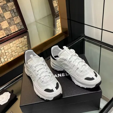 シャネル カジュアルシューズ