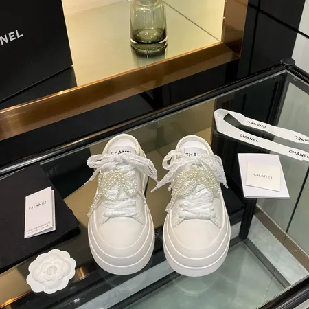 シャネル カジュアルシューズ