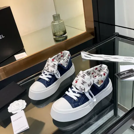 シャネル カジュアルシューズ