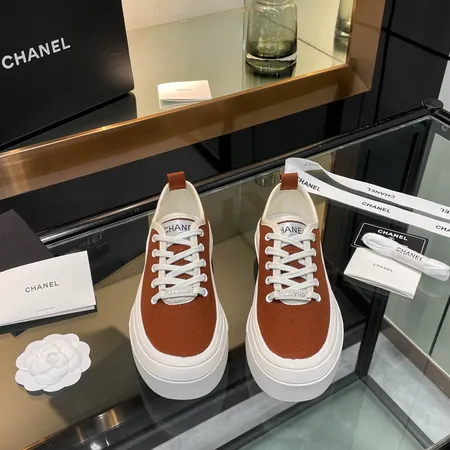 シャネル カジュアルシューズ