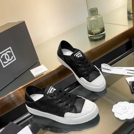 シャネル カジュアルシューズ