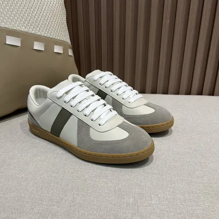 ディオール カジュアルシューズ