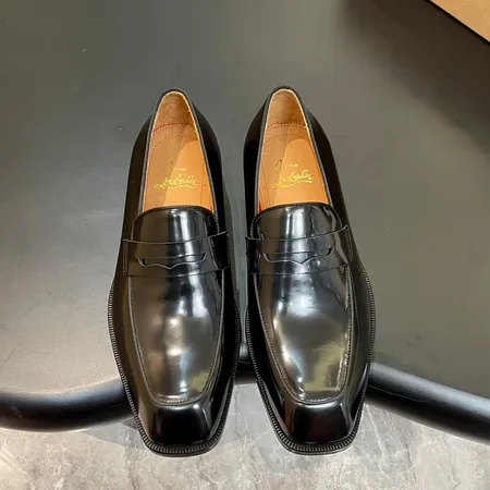 クリスチャン・ルブタン ビジネスシューズ