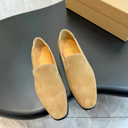 クリスチャン・ルブタン ビジネスシューズ