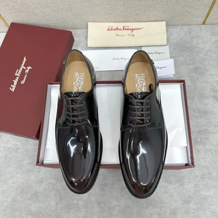 フェラガモ ビジネスシューズ