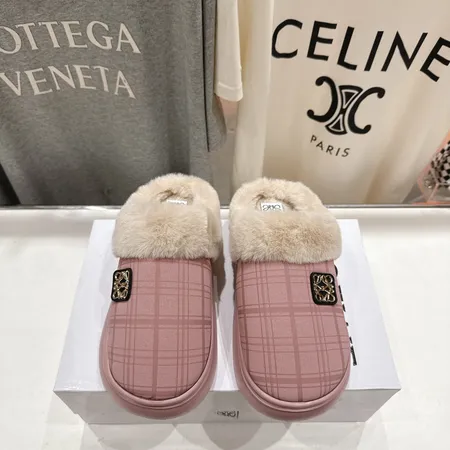 ロエベ スリッパ