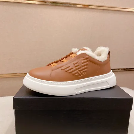 アルマーニ カジュアルシューズ