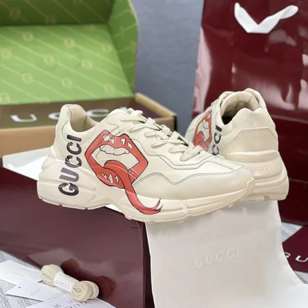 グッチ スニーカー