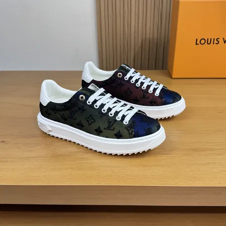 ルイヴィトン カジュアルシューズ