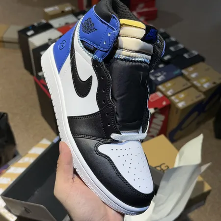 ナイキ カジュアルシューズ