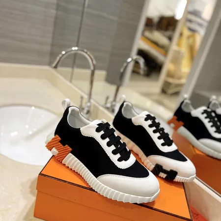 エルメス カジュアルシューズ