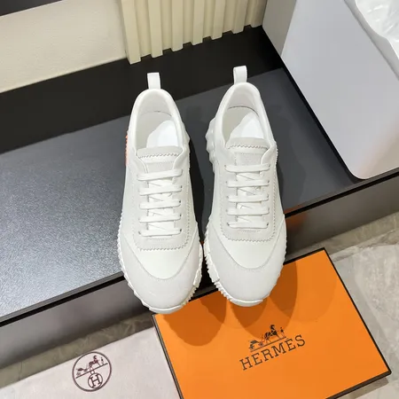エルメス スニーカー