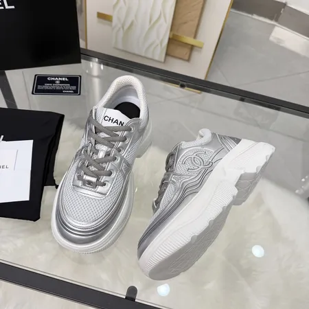 シャネル スニーカー