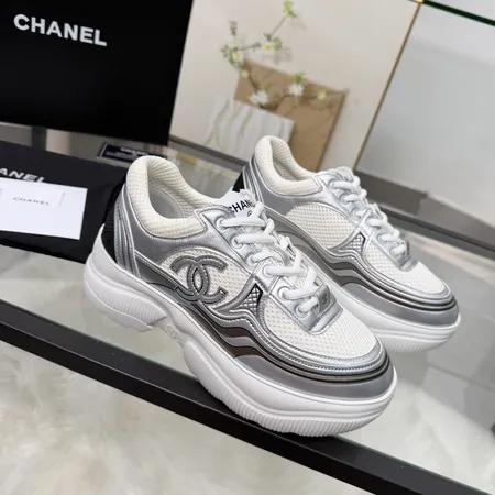 シャネル スニーカー