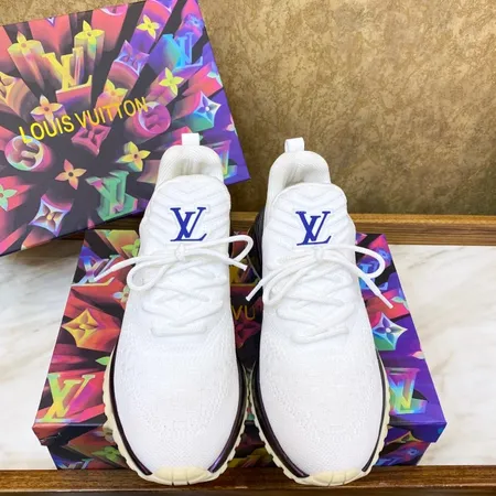 ルイヴィトン スニーカー