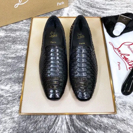 クリスチャン・ルブタン ビジネスシューズ