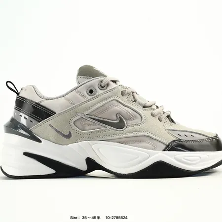 ナイキ スニーカー