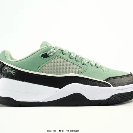 ナイキ スニーカー