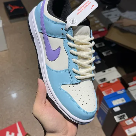 ナイキ カジュアルシューズ