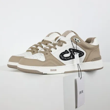 ディオール カジュアルシューズ
