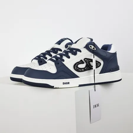 ディオール カジュアルシューズ