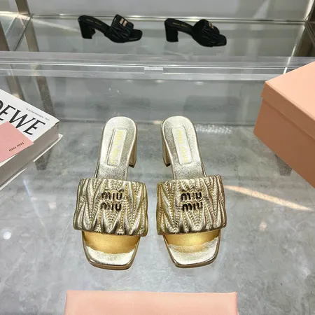 ミュウミュウ スリッパ