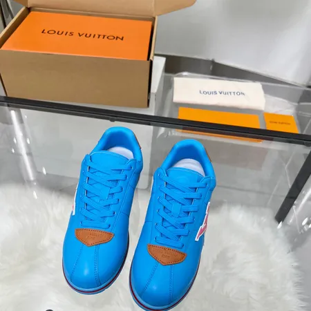ルイヴィトン スニーカー