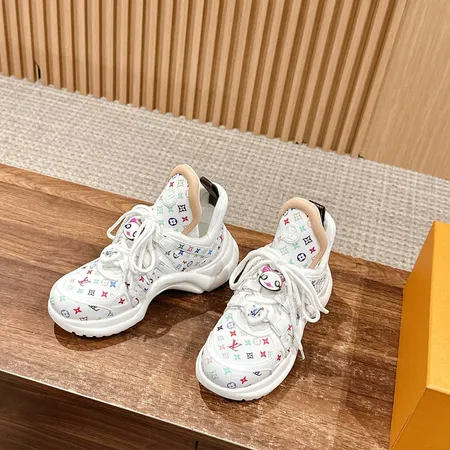 ルイヴィトン スニーカー