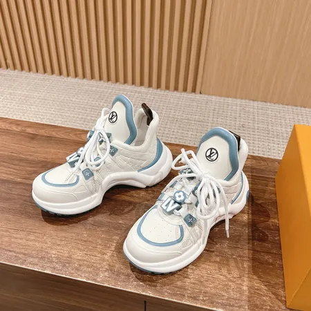 ルイヴィトン スニーカー