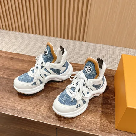 ルイヴィトン スニーカー