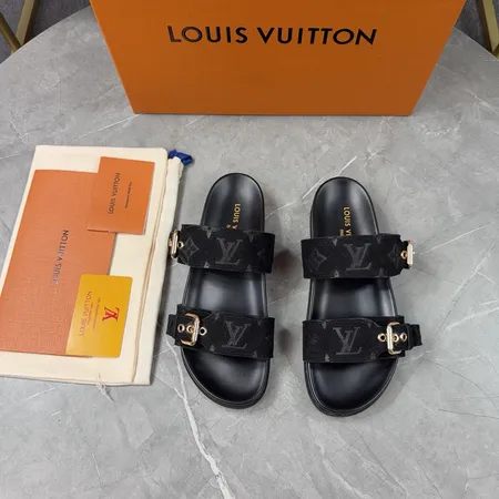 ルイヴィトン スリッパ
